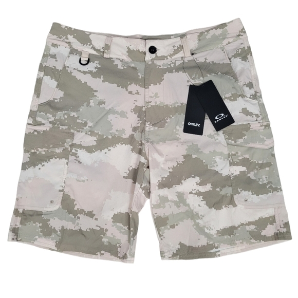 NWT Oakley B1B Camo Cargo Shorts men's size 38 surf camouflage - Picture 4 of 5